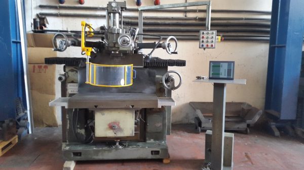 fresatrice milling machine